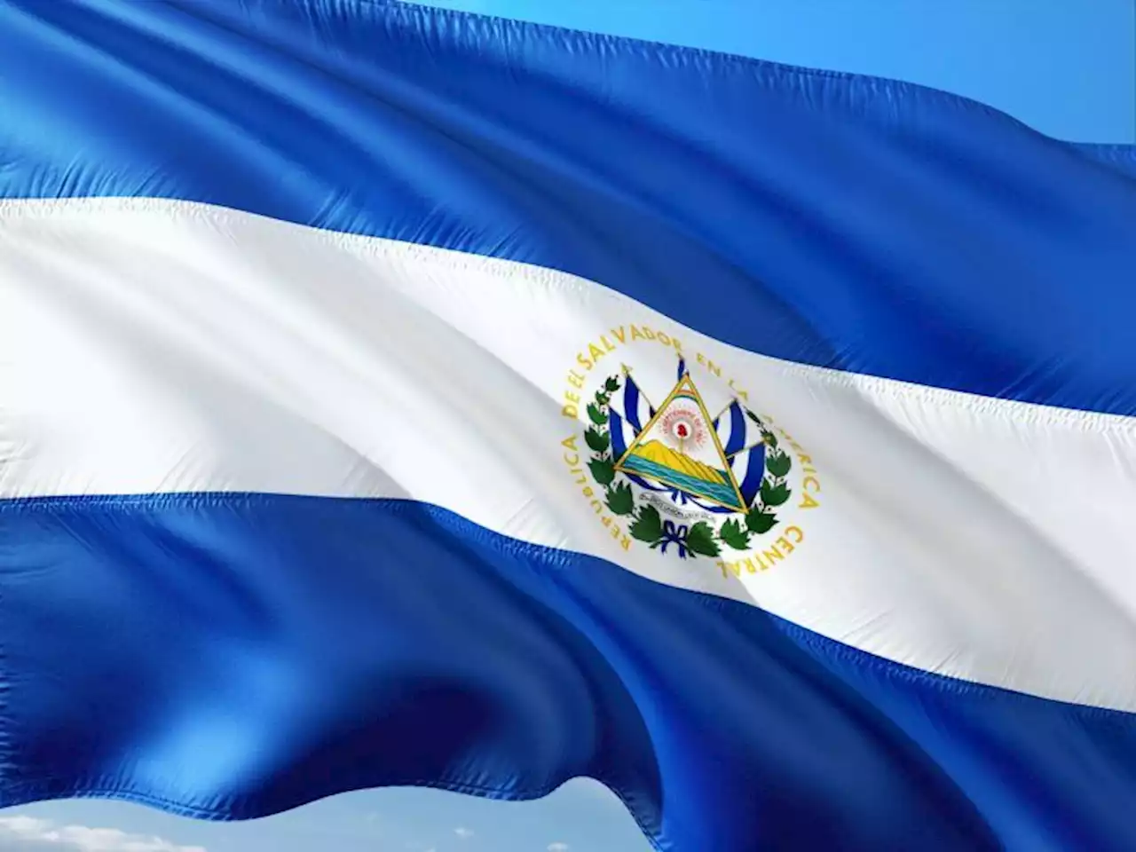 $BTC: El Salvador Gleefully Buys 500 More Bitcoins