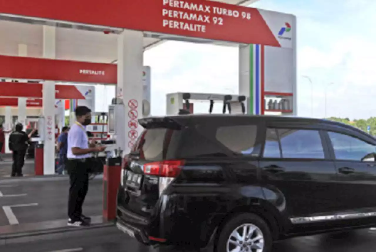 Beli Pertalite Daftar Dulu di MyPertamina, Larangan Buka HP di SPBU Bakal Dicabut