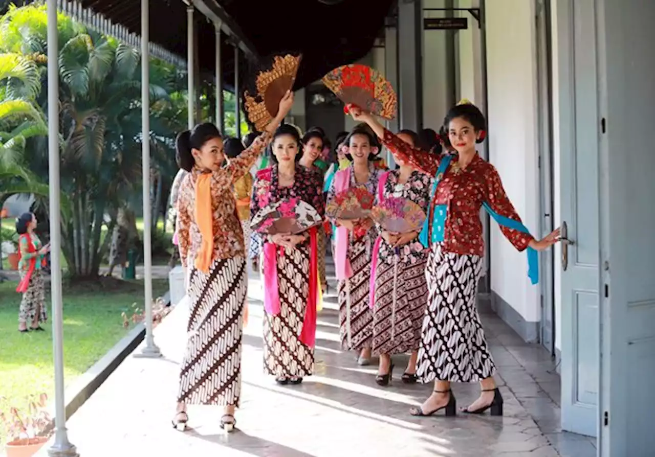 Kebaya Siap Melanglang Buana dan Diakui UNESCO