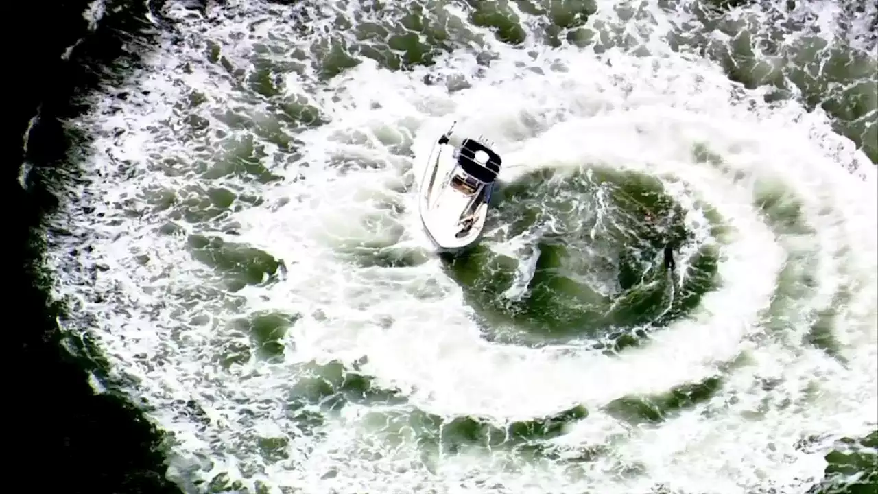 Boat Spins Out of Control in San Francisco Bay After Collision