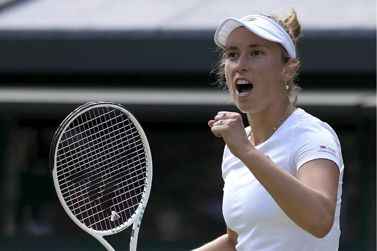 Elise Mertens klopt ex-winnares Angelique Kerber en staat in vierde ronde Wimbledon