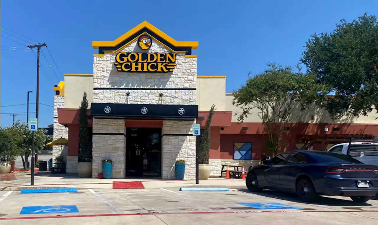 San Antonio's Castle Hills neighborhood gains new Golden Chick location