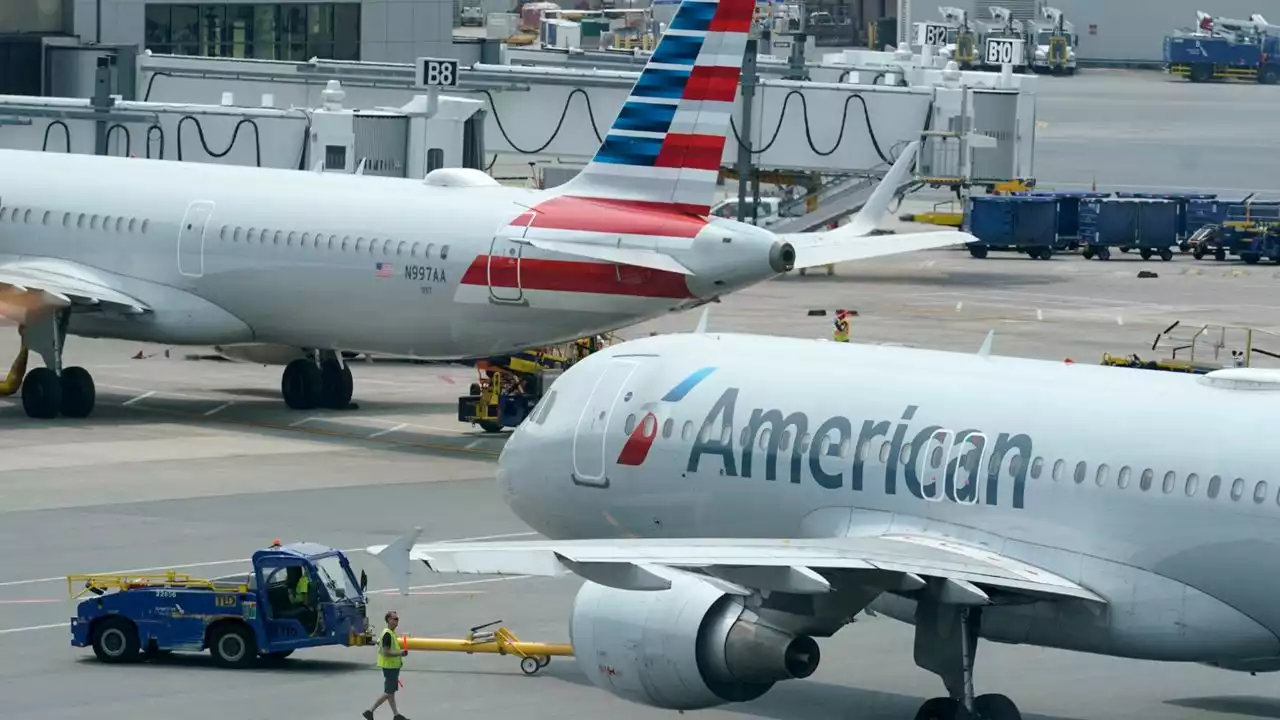 American offers to boost pilot pay 17% by the end of 2024