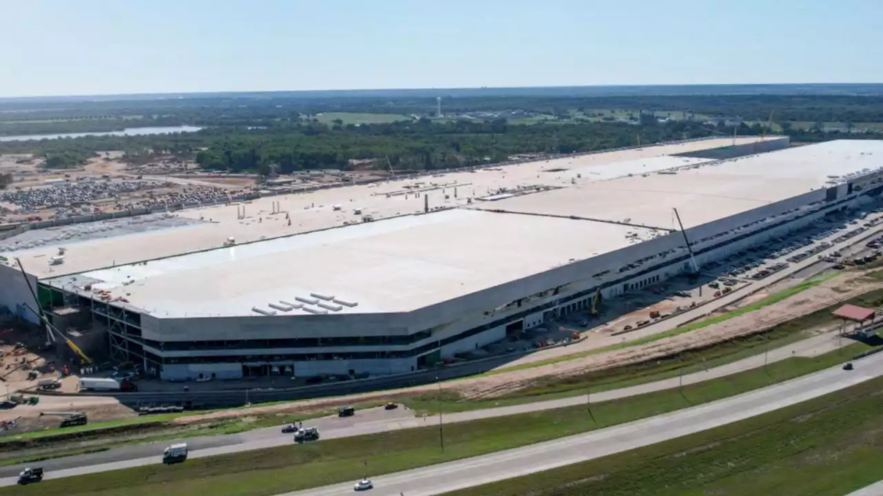 Tesla files for permit to expand Austin facility