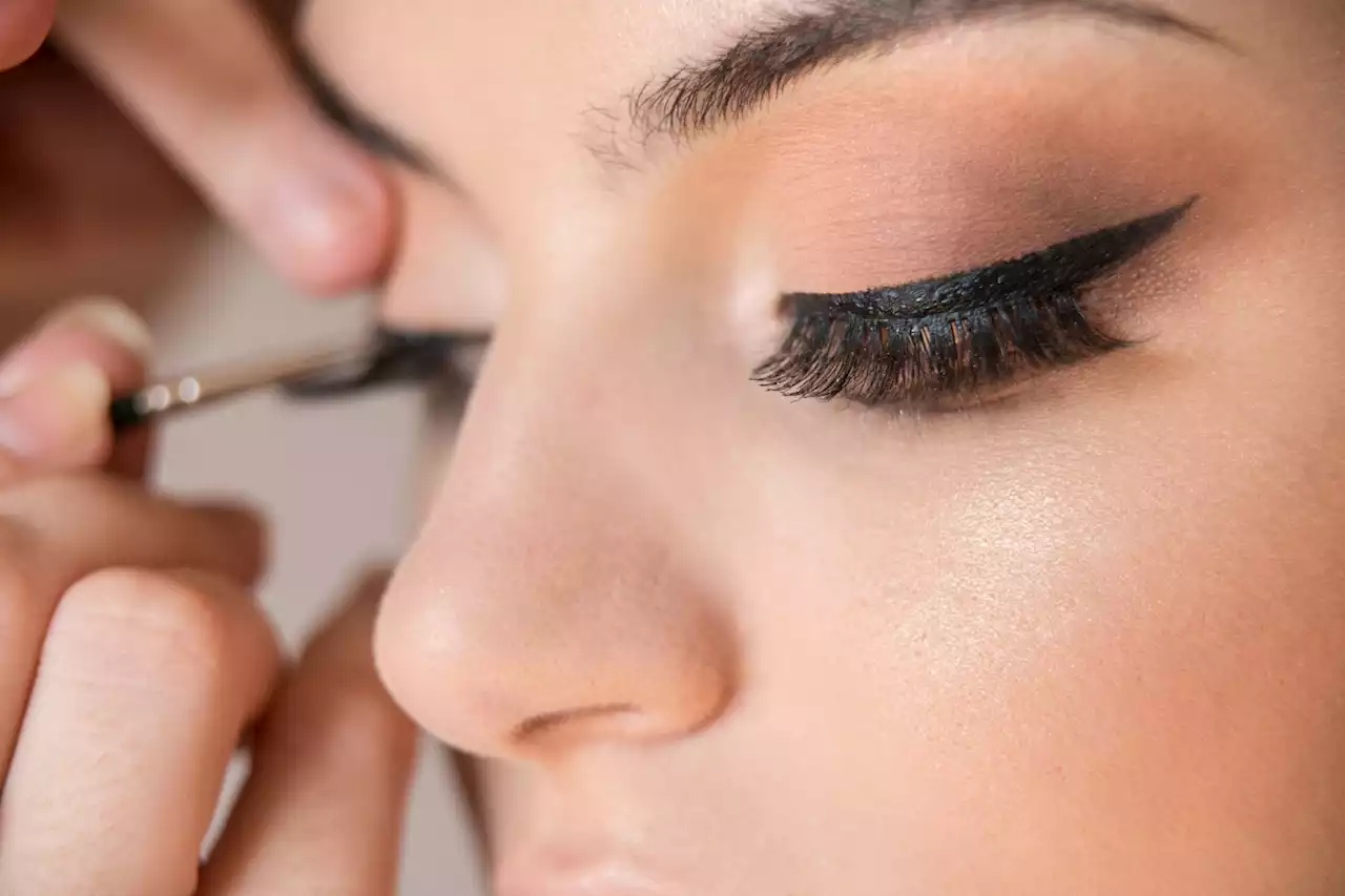 Daily hacks: Transparent eyeliner for subtly enhanced eyes | The Citizen