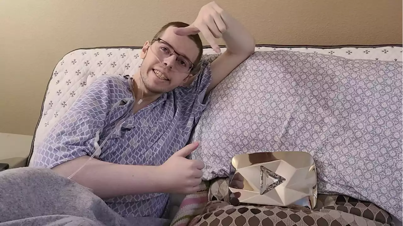 Minecraft YouTuber Pens Farewell Message Before Dying of Cancer at 23