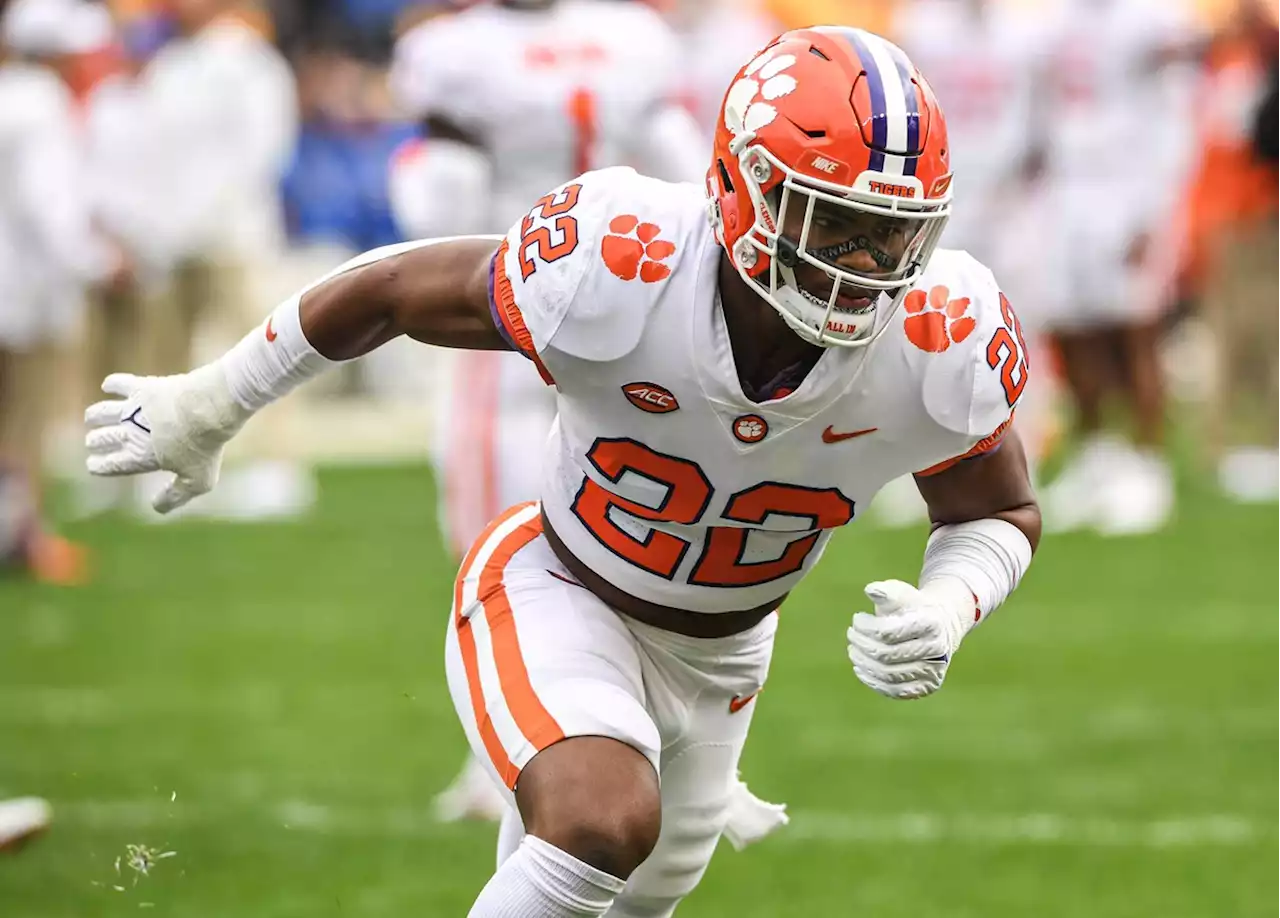 Why Clemson's Trenton Simpson is Not Isaiah Simmons