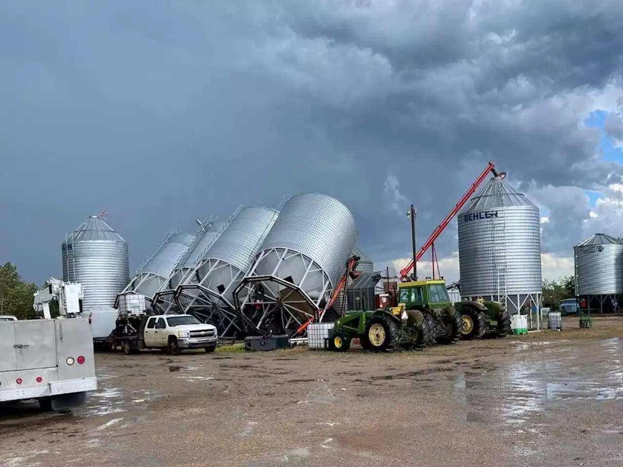 Foam Lake, Sask. farmer recounts moments before tornado hit