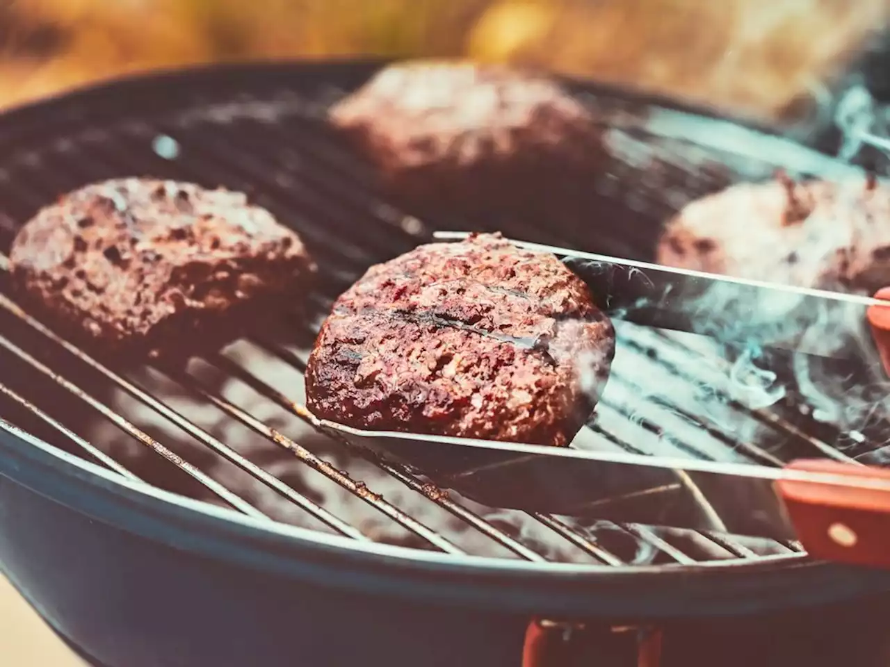 'Hotdogs instead of steaks:' What your Canada Day BBQ will cost with hot inflation