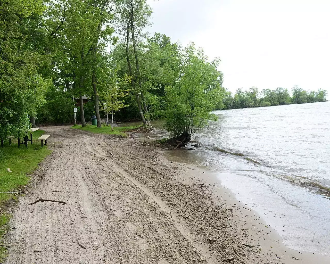 Stay out of the water at Durham’s Beaverton North, Beaverton South and Kinsmen beaches (July 1)