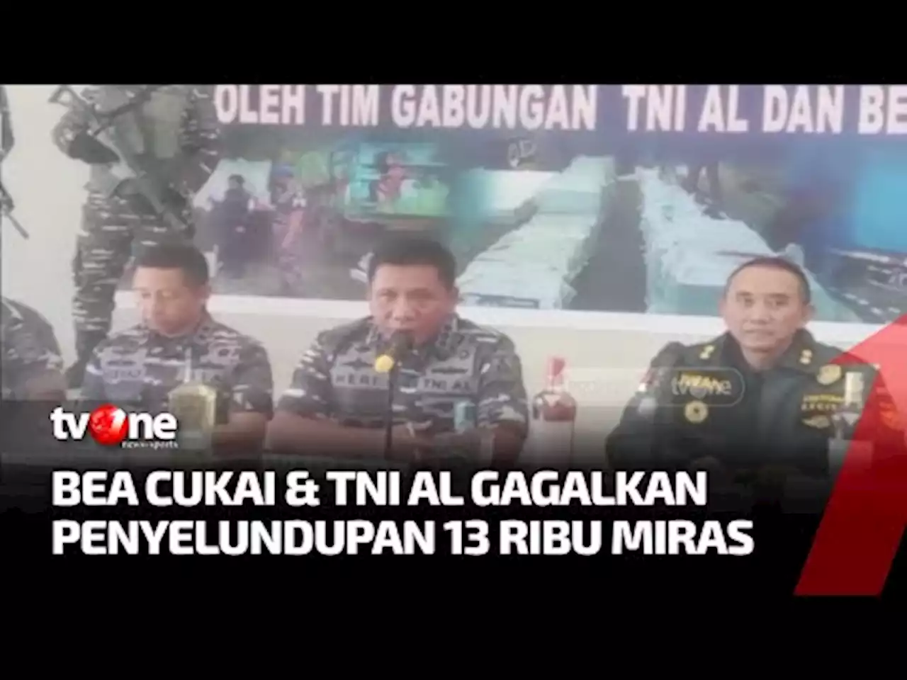 Penyelundupan Belasan Ribu Miras di Pontianak Berhasil Digagalkan TNI AL - tvOne