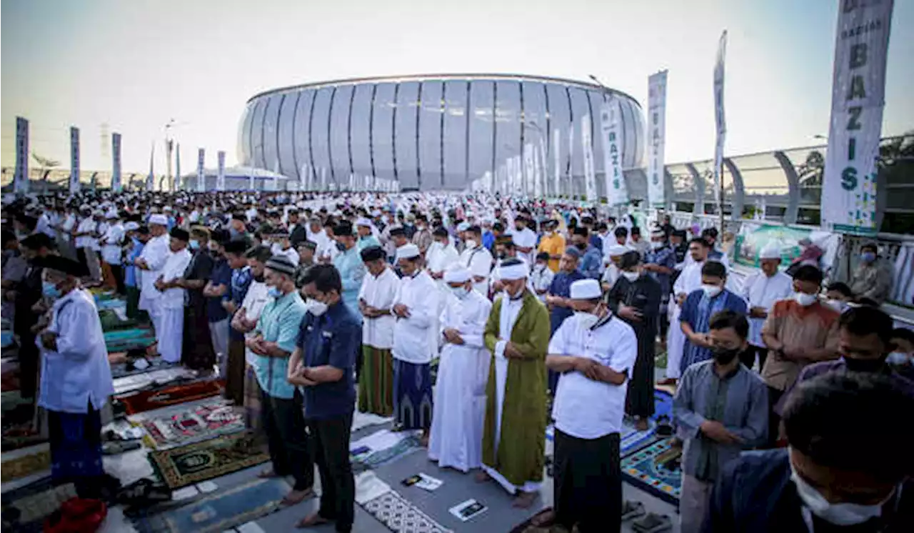 Gubernur Anies: Salat Iduladha di JIS Berjalan Lancar