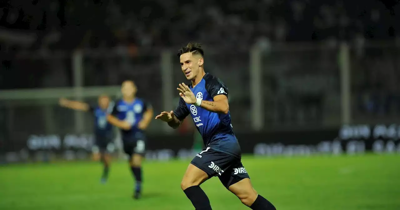 Vélez: Jonathan Menéndez, el refuerzo al caer