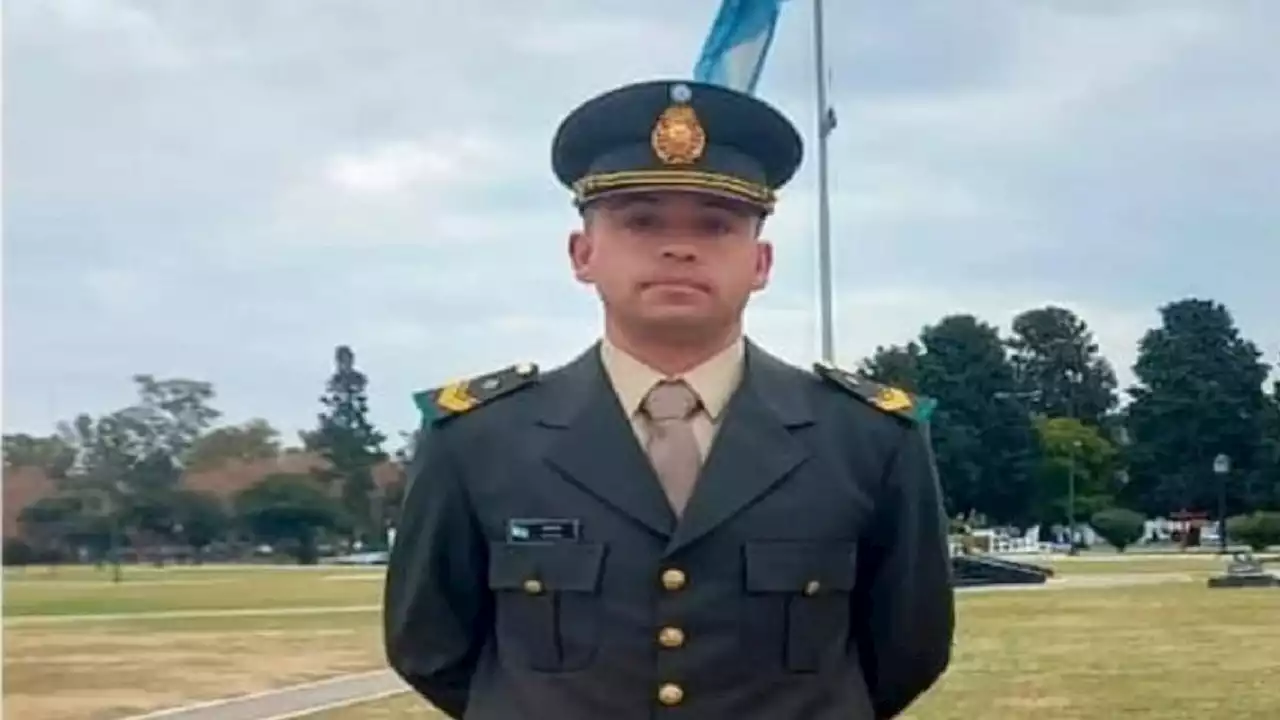 Otra ceremonia de bautismo militar violenta: le rompieron la columna a un cabo