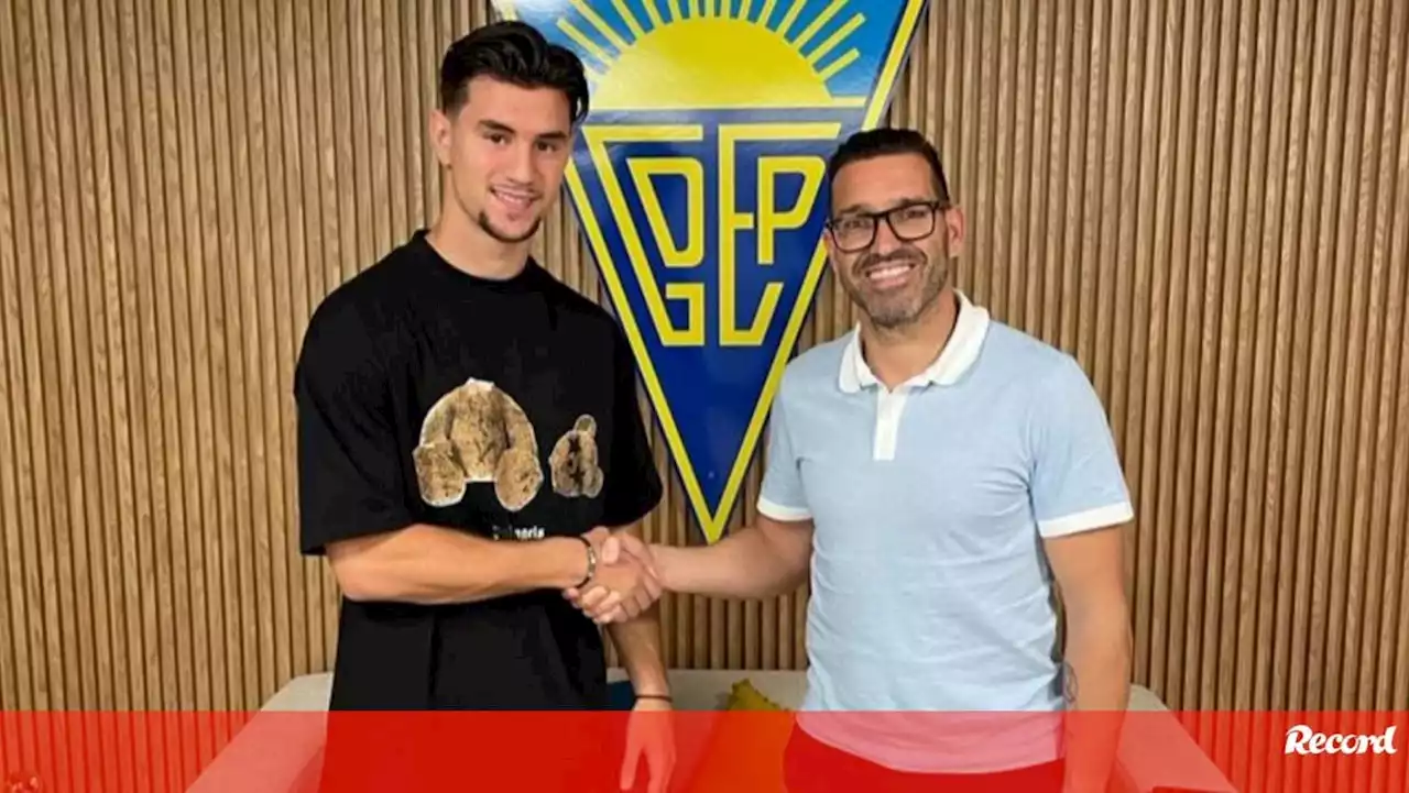 Ivan Pavlic é reforço do Estoril