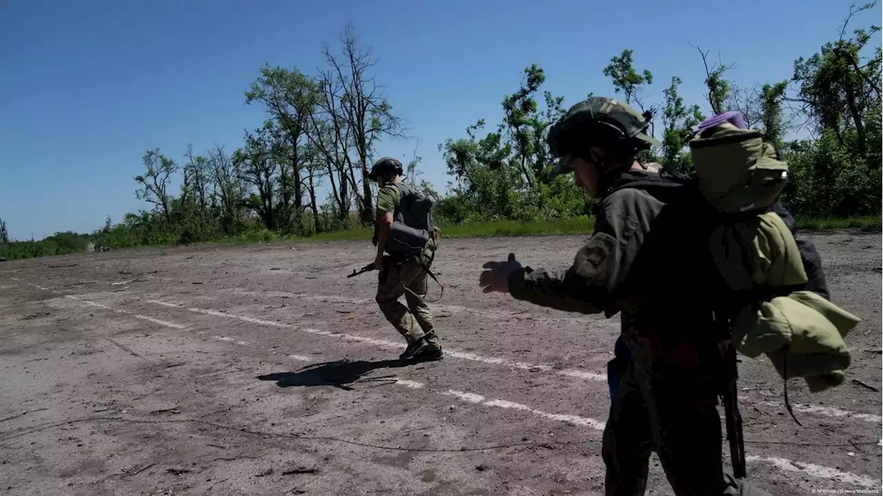 ВСУ обстреливали Луганск из РСЗО, замаскированной под гражданский грузовик