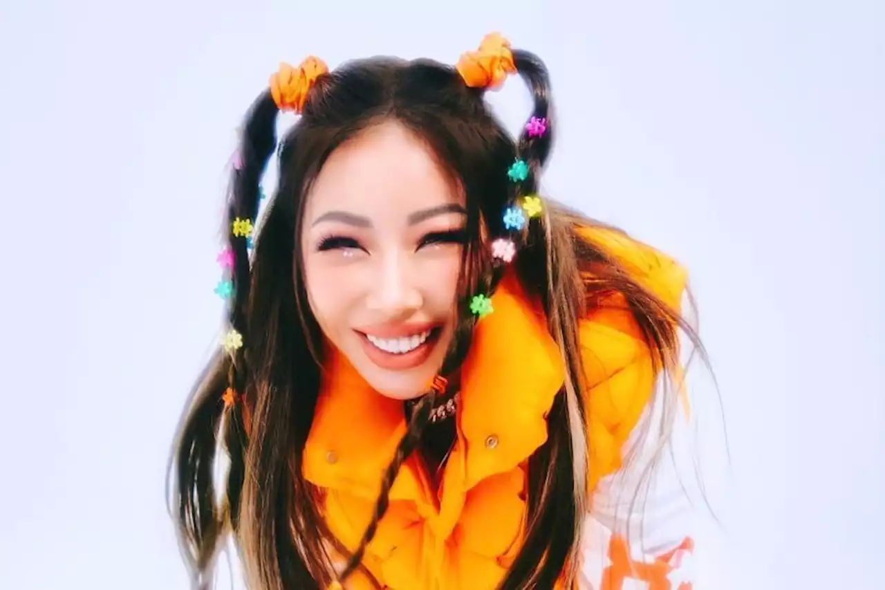 Jessi’s “ZOOM” Becomes Her Fastest MV To Hit 100 Million Views