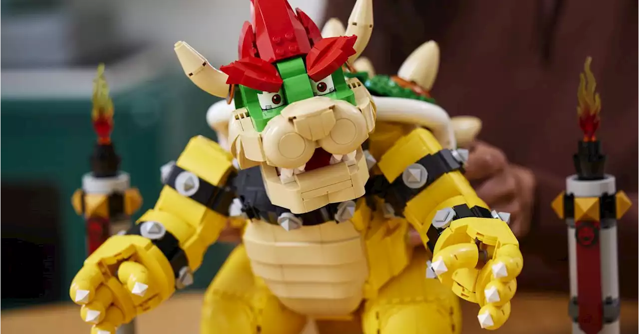 Super Bowser now has his own 2,807-piece Lego Mario set