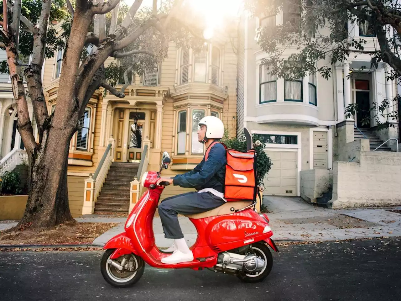 Some DoorDash drivers are rejecting 9 out of 10 orders after fuel surcharge is scrapped