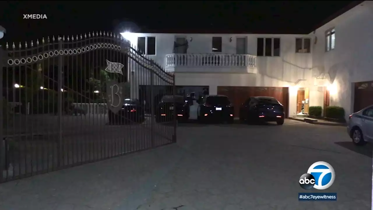 Corona homeowner injured during home invasion robbery; group of suspects at large