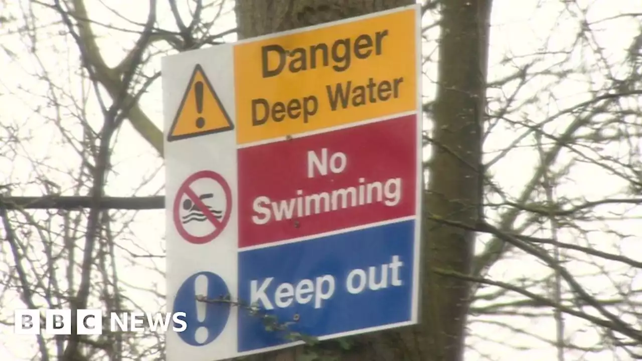 Boy, 16, dies after swimming in abandoned quarry in Appley Bridge