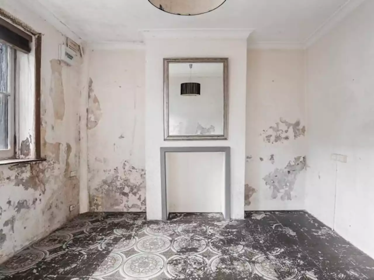 Dilapidated Darlinghurst terrace sells for $1.365m - realestate.com.au