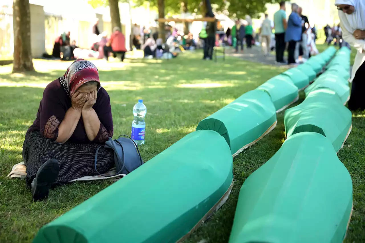 Völkermord - Niederlande entschuldigen sich für Versagen bei Srebrenica