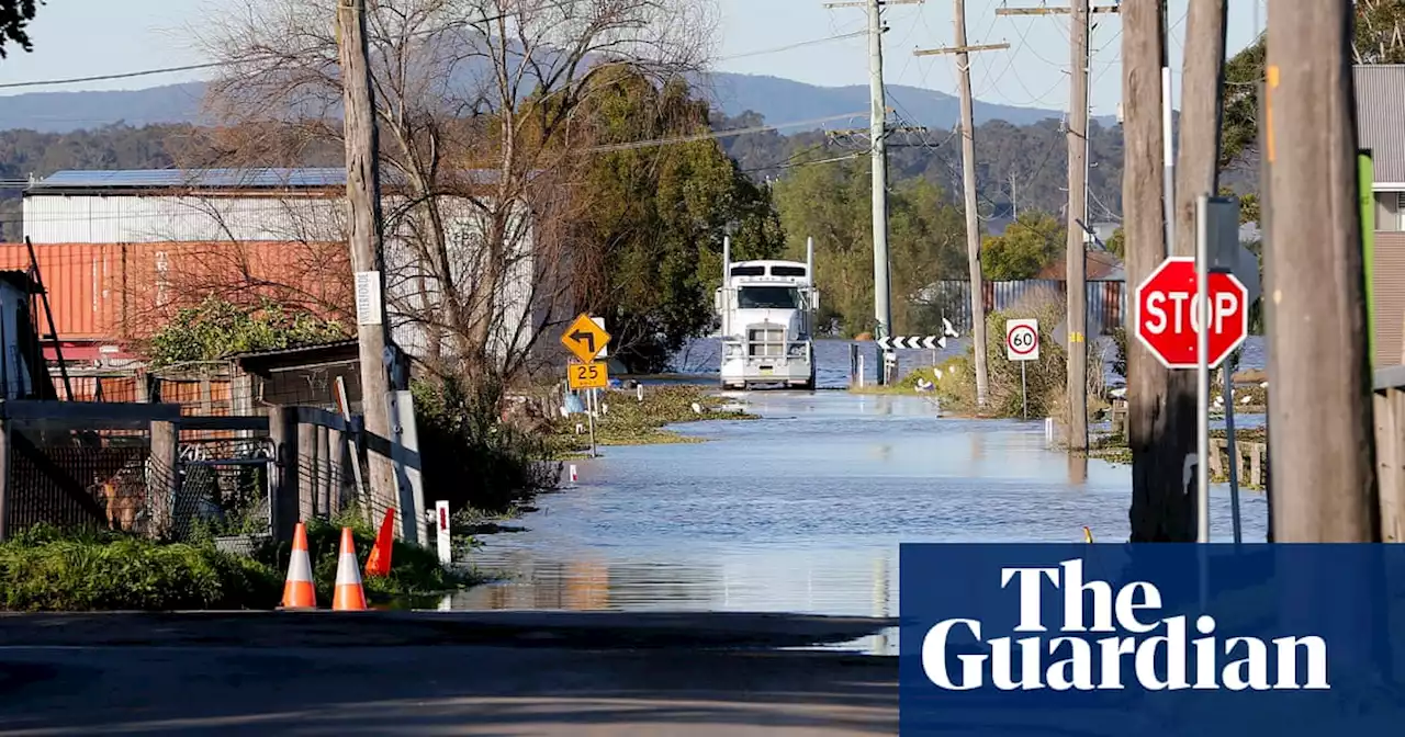 Some NSW flood warnings remain but relief for Sydney from extreme weather