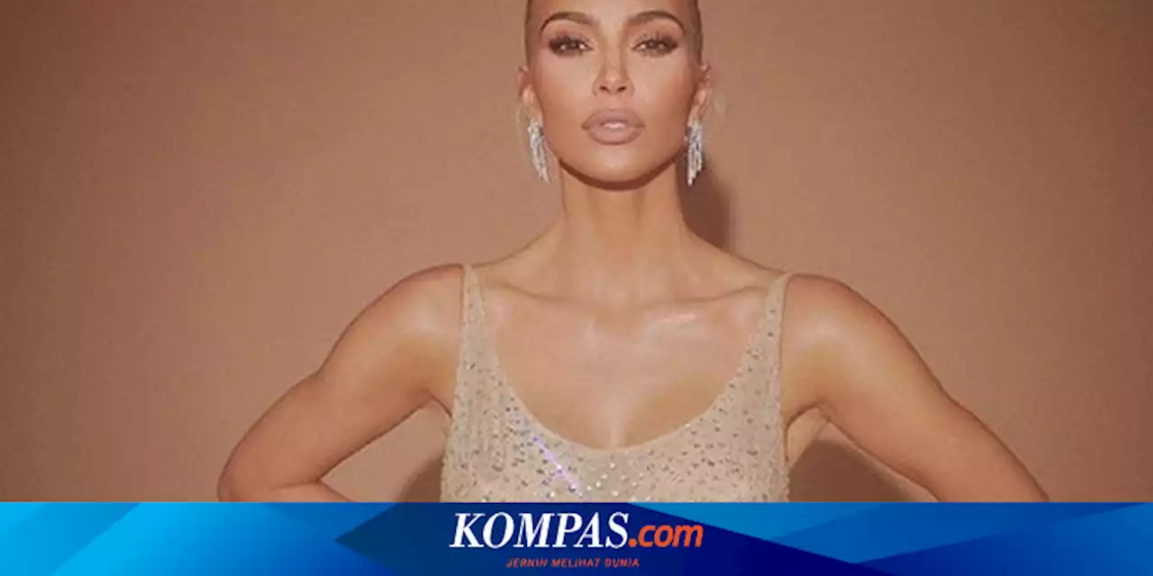 Kim Kardashian Sempat Tak Bisa Gerakkan Tangannya akibat Diet Met Gala