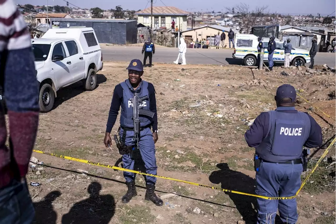 19 killed in South Africa bar shootings