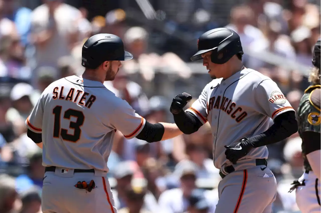 SF Giants open the floodgates to rout Padres, secure series split