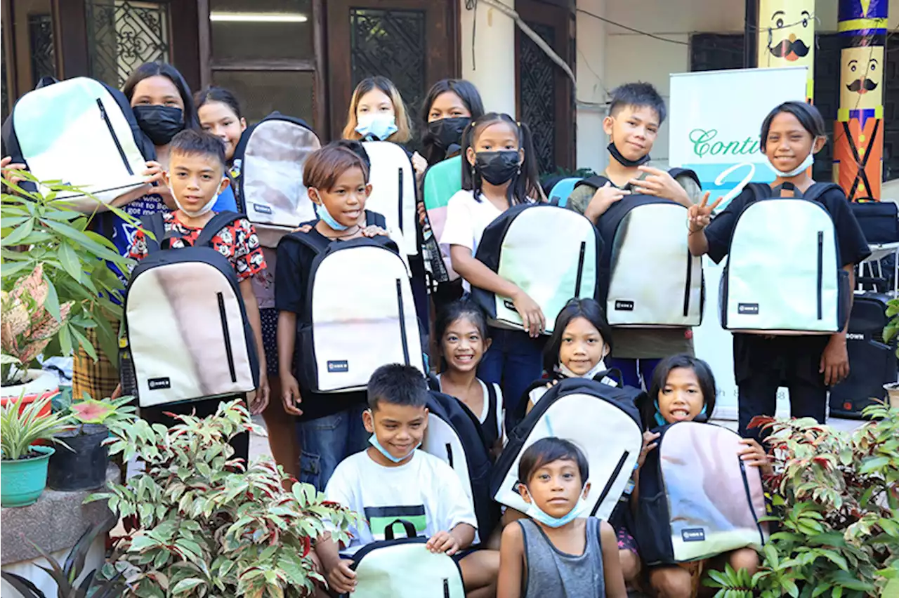 Conti’s brings hope – one bag at a time