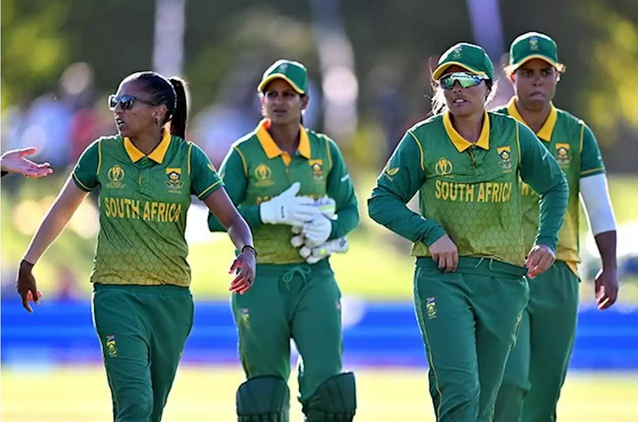 LIVE | Proteas women win toss, bat first in 1st ODI against England | Sport