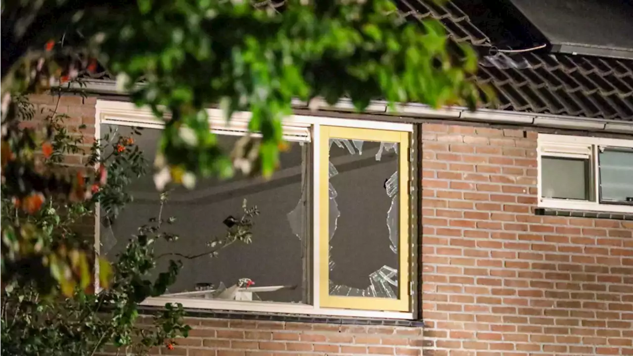 Explosie bij woning in Huizen: wat weten we nu?