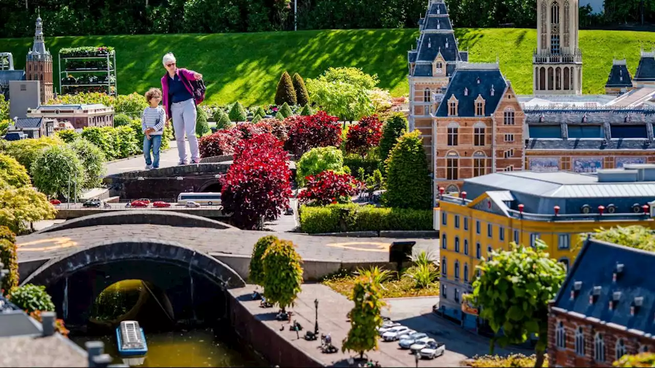 Madurodam voegt vier gemeentes toe aan incomplete Statenzaal