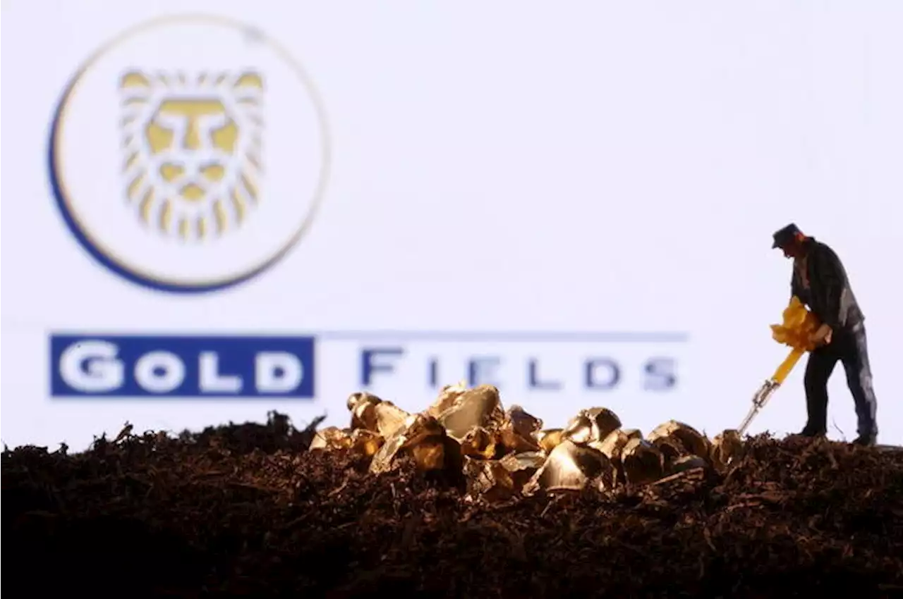 Gold Fields plans Toronto listing after Yamana deal