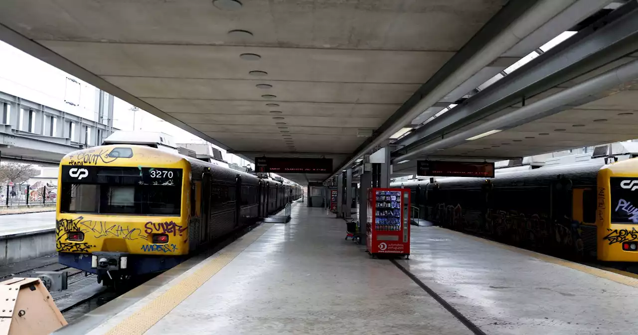 Vai viajar de comboio? CP alerta para 'fortes perturbações'
