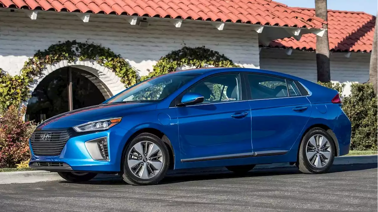 2017-2018 Hyundai Ioniq recalled to fix same issue a second time | Autoblog