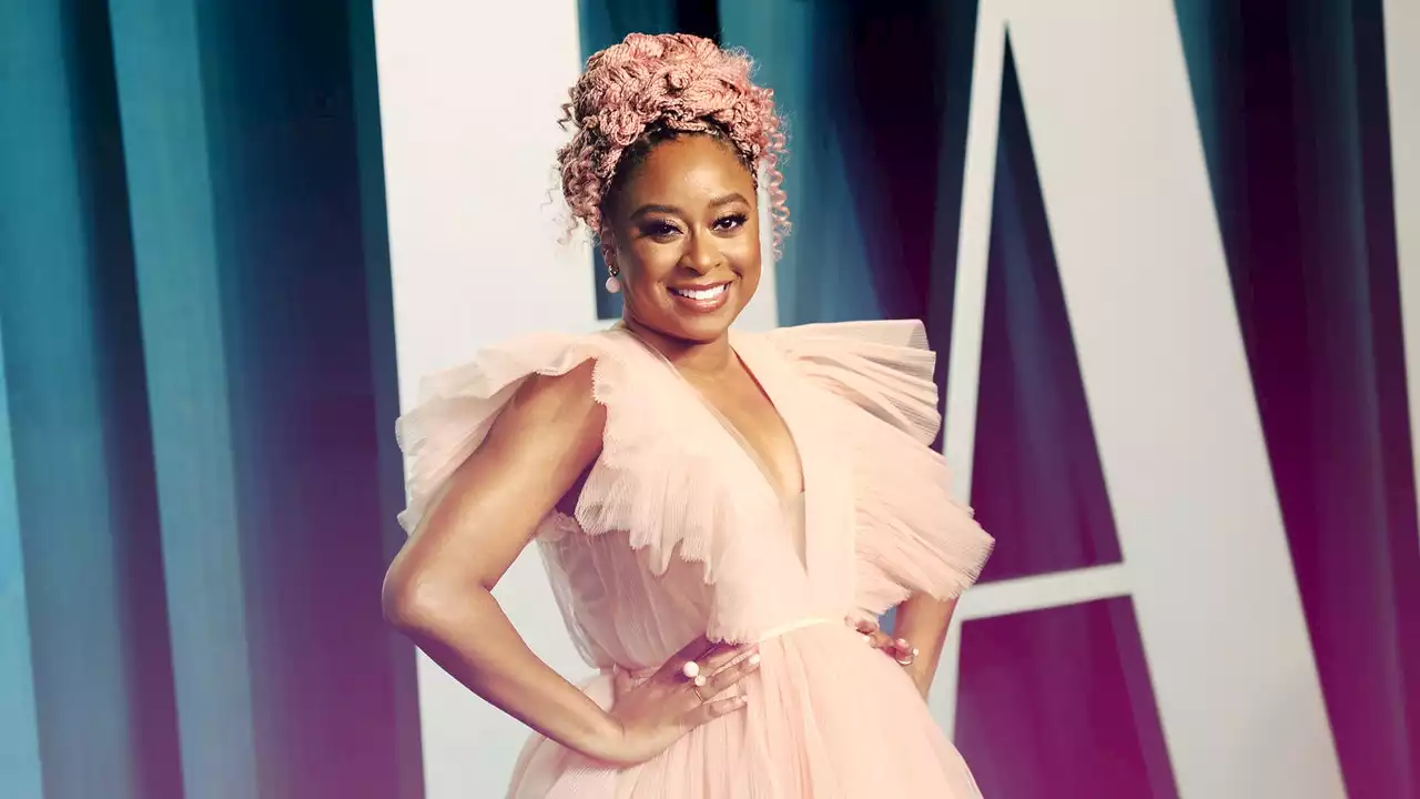 Phoebe Robinson Wants to Be Your New Carrie Bradshaw