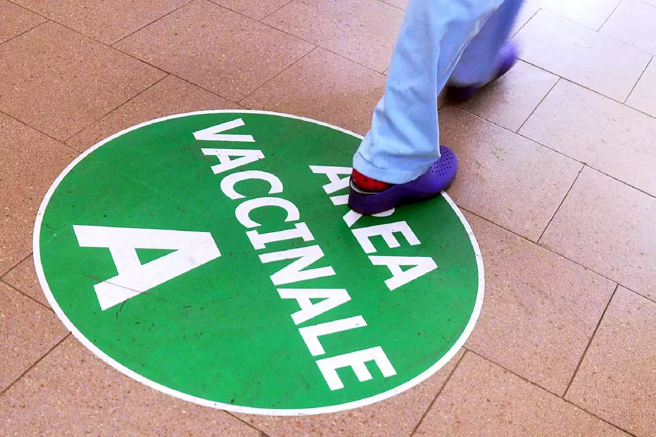 Quarta dose al via, chi deve farla e quando