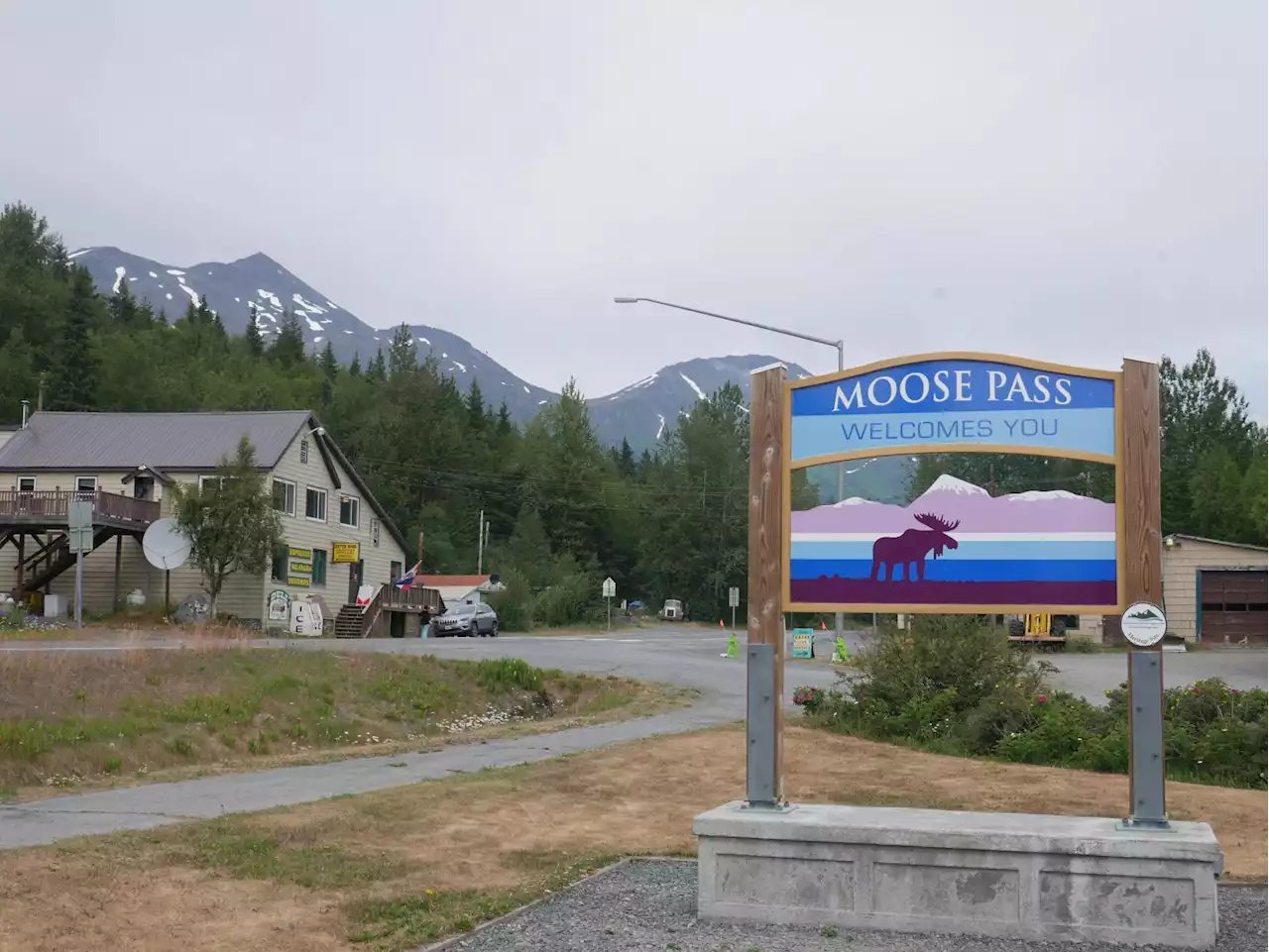 Moose Pass rallies to change course of Seward Highway rehabilitation project - Alaska Public Media