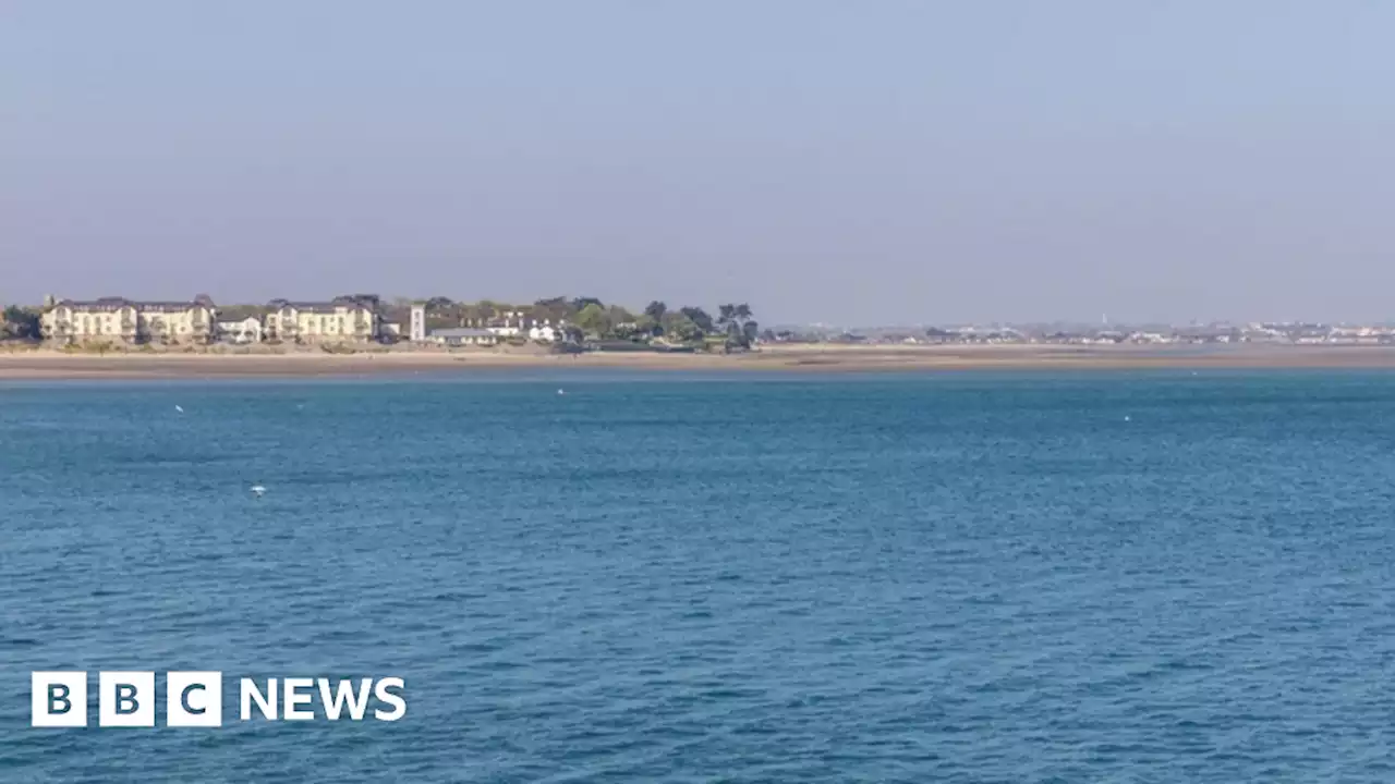 Teenager dies after getting into difficulty off Dublin beach