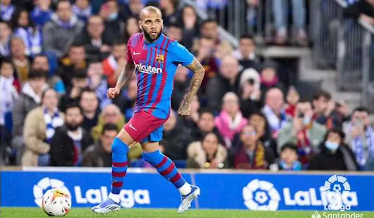 Dani Alves: Saya Tak Suka Cara Barcelona Putuskan Kontrak