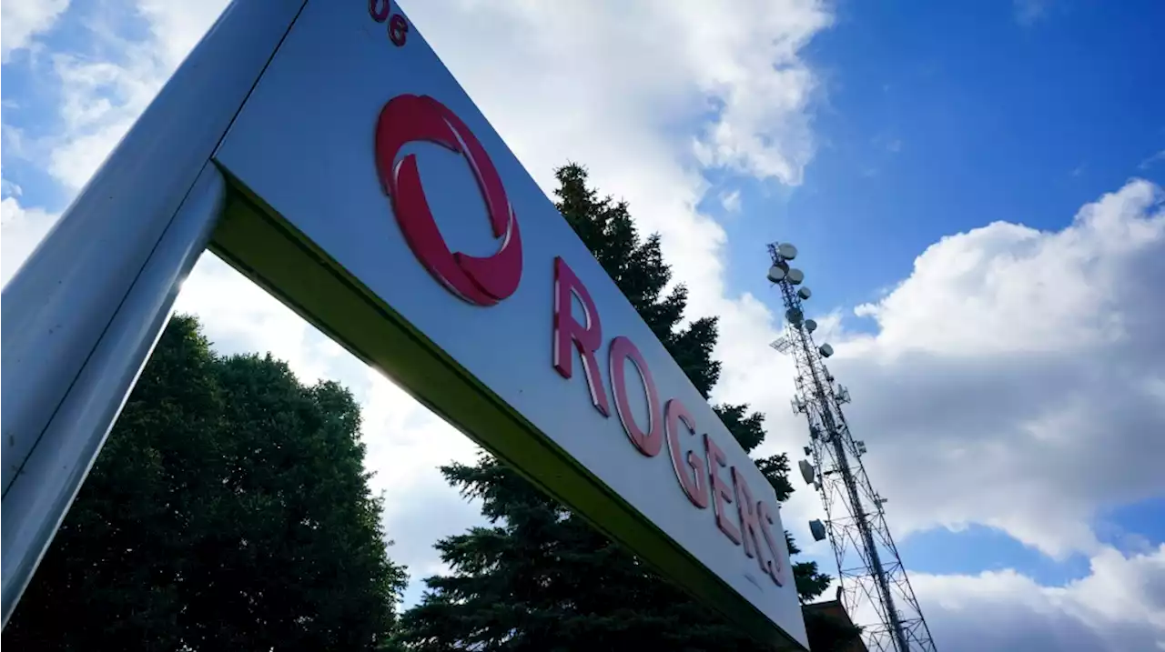 CRTC demands answers from Rogers for network outage