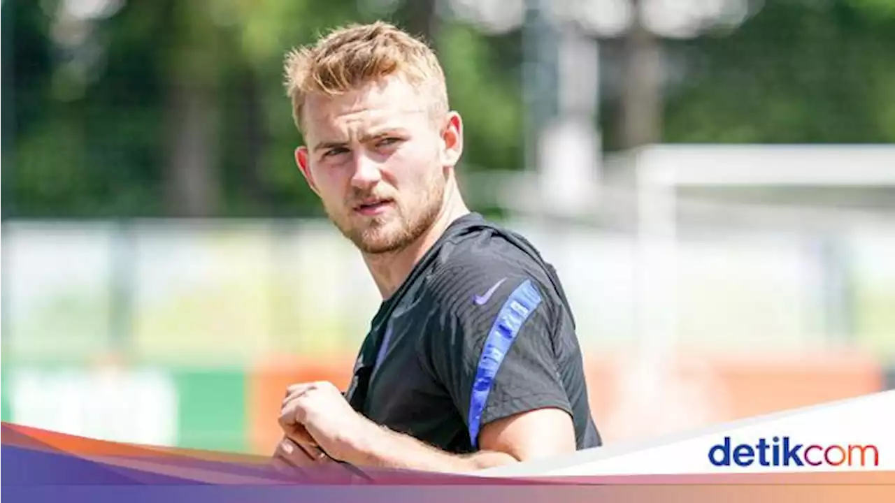 Direktur Bayern Tiba di Turin, Bahas Transfer De Ligt