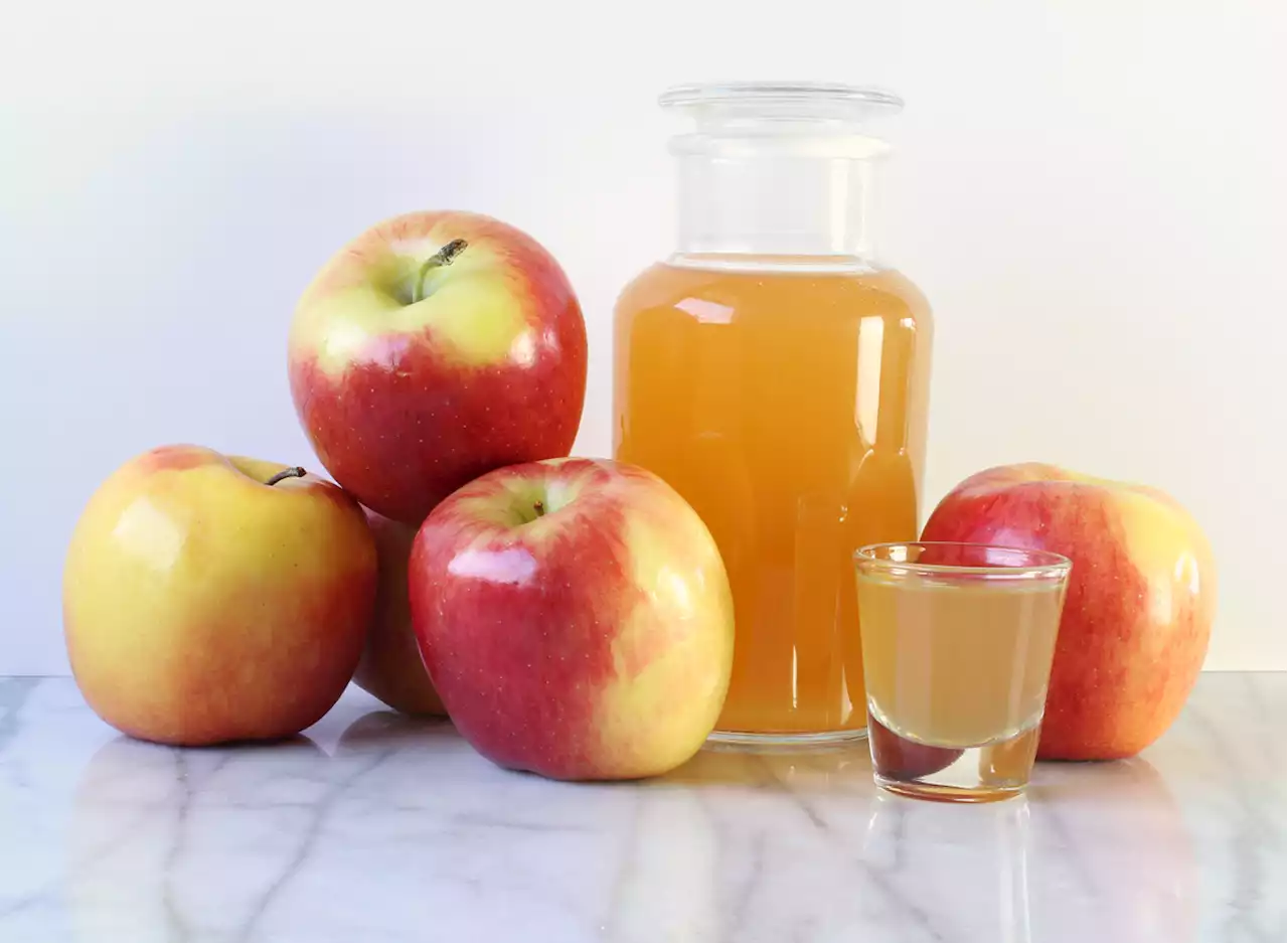 5 Surprising Side Effects of Drinking Too Much Apple Cider Vinegar — Eat This Not That