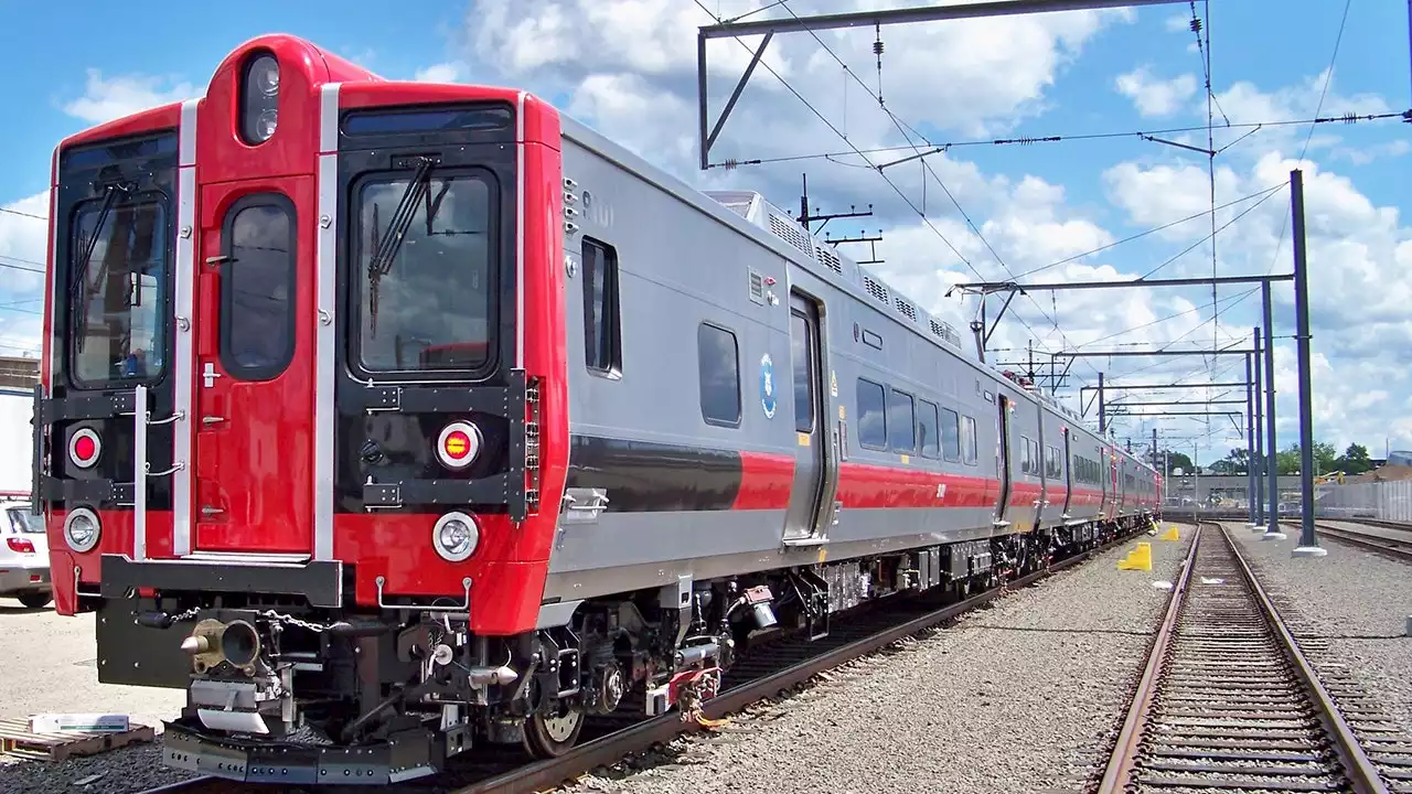 Metro-North boosts service on New Haven, Waterbury lines