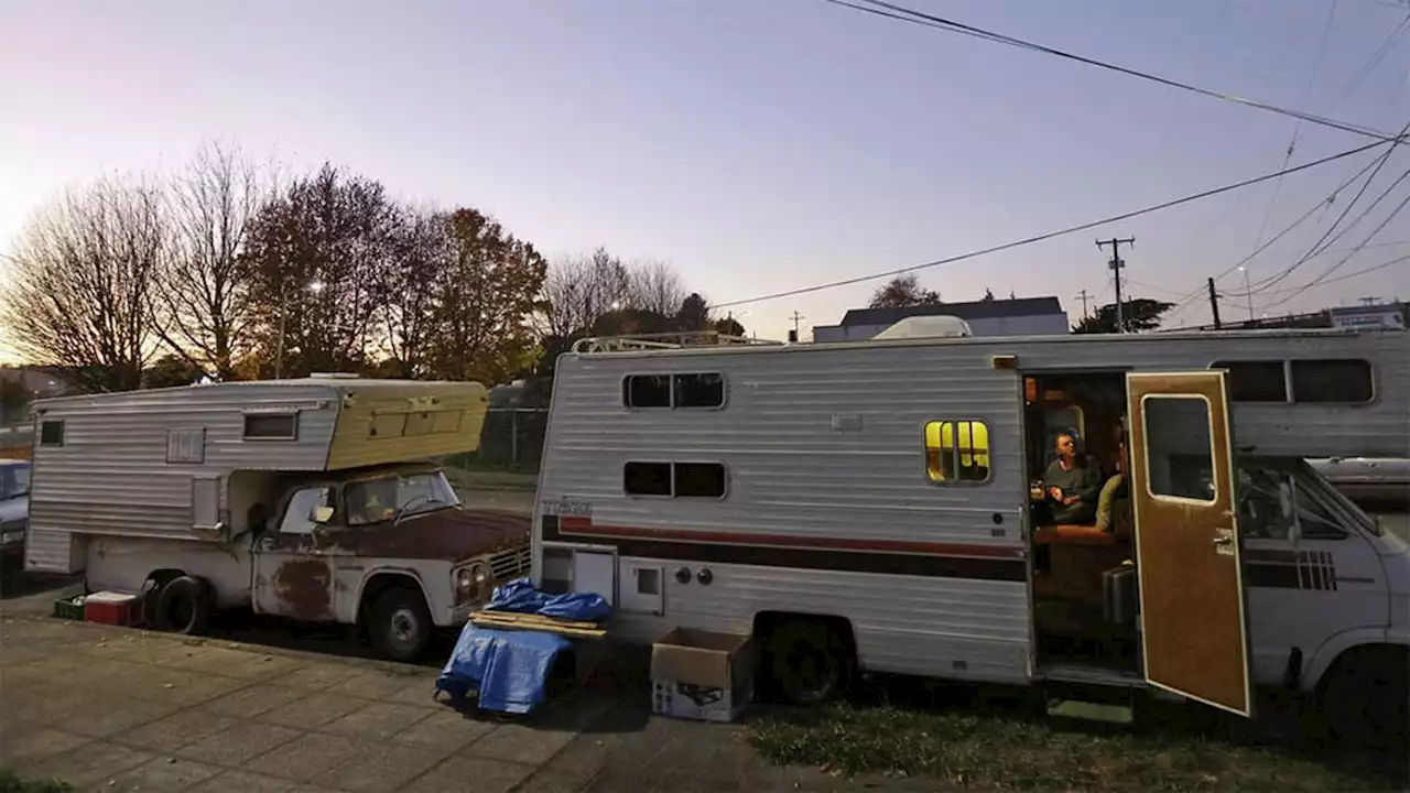 Search for land underway to set up RV ‘safe lot’ in Seattle