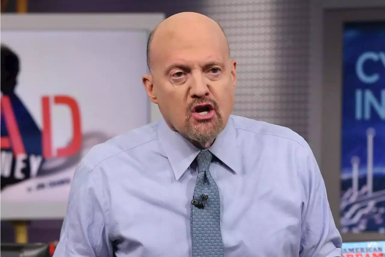 Charts Suggest the Market Is Poised for an August Rebound, Jim Cramer Says