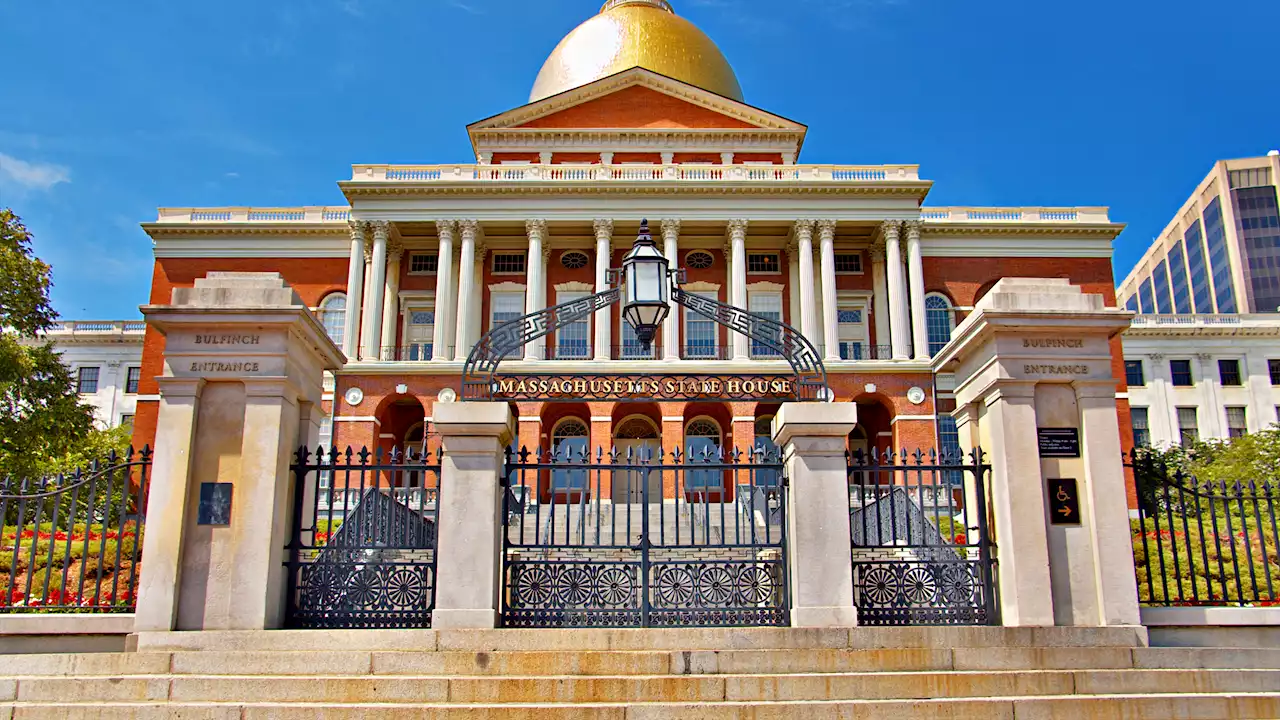 Mass. Lawmakers Debate Tax Relief, Rebates